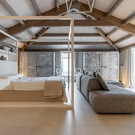 Suite Home Terrazza Castello Carlo V Guest house *
