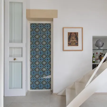 Suite Home Terrazza Castello Carlo V Guest house *